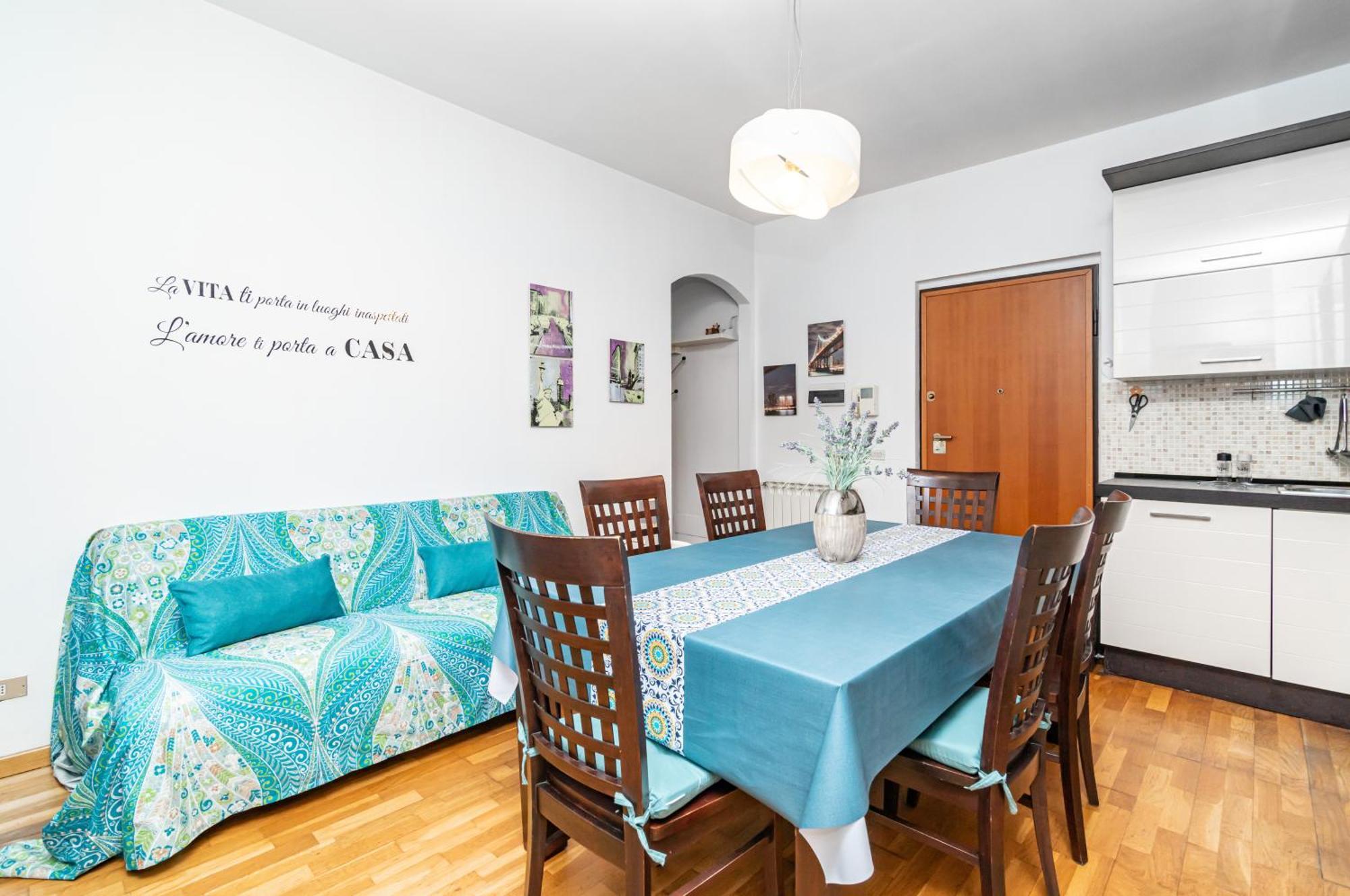 Into The Blu Apartment With Private Parking! เซียนา ภายนอก รูปภาพ